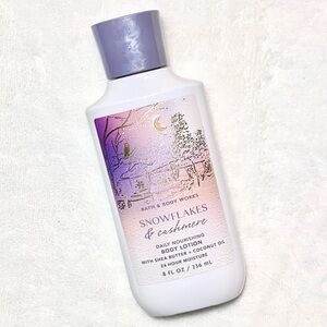 Bath & Body Works Snowflakes & Cashmere Body Lotion